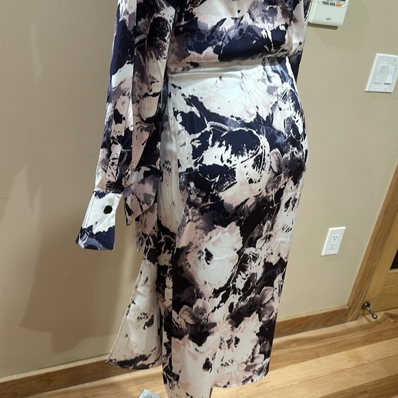 Worthington Womens Long sleeve
Wrap dress - Picture 5 of 6